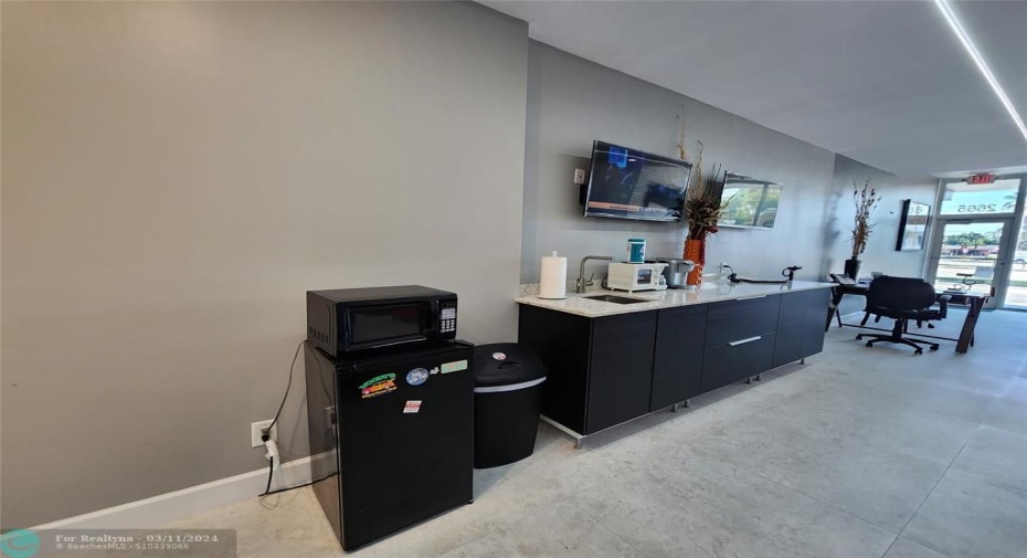 bar kitchen area for coffee and beverages