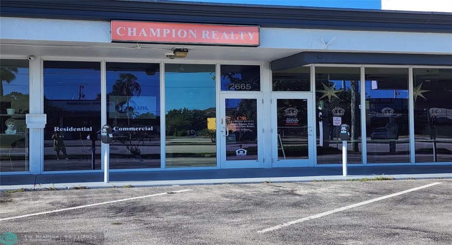front entrance with customer parking