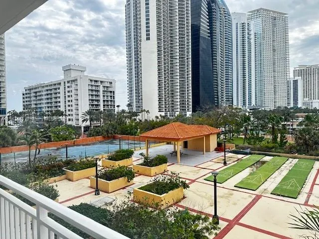 Balcony View
