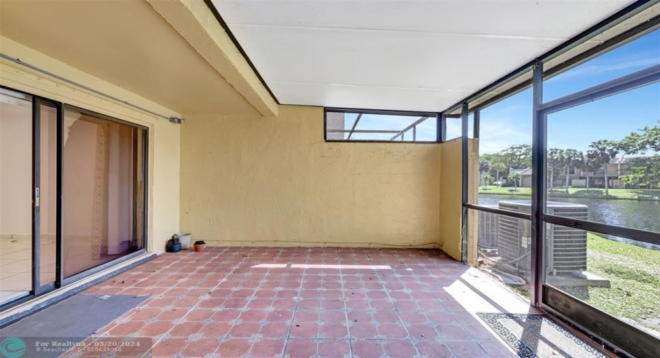 Lots of room for kids to play or to entertain