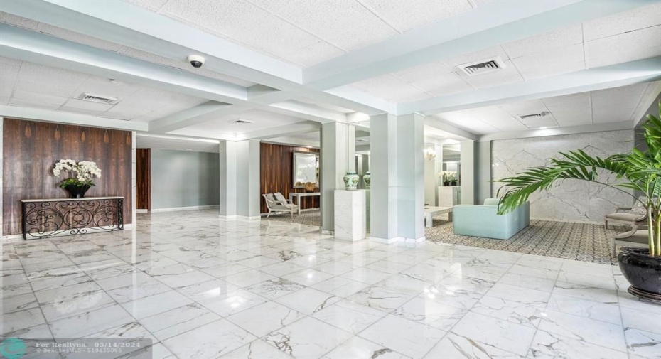Lobby at La Palma.