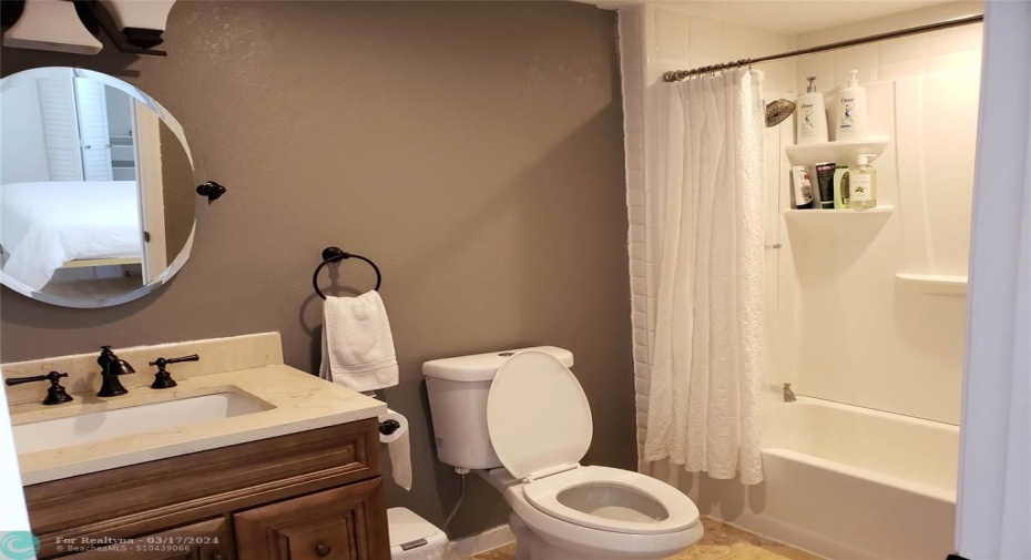 2nd bathroom