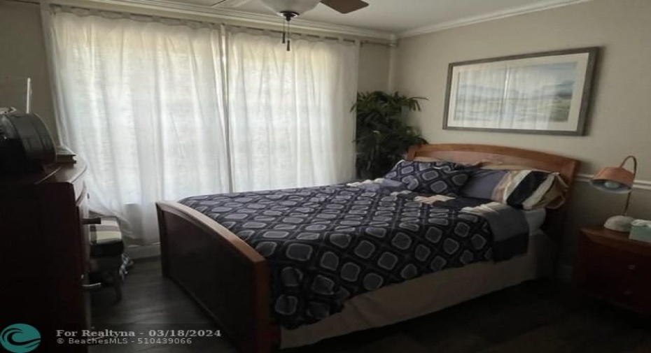 Second bedroom