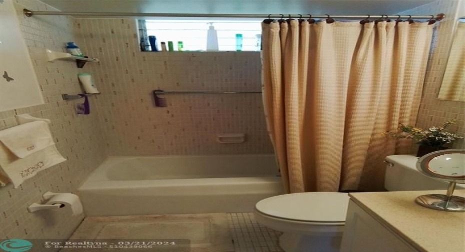 Main bathroom
