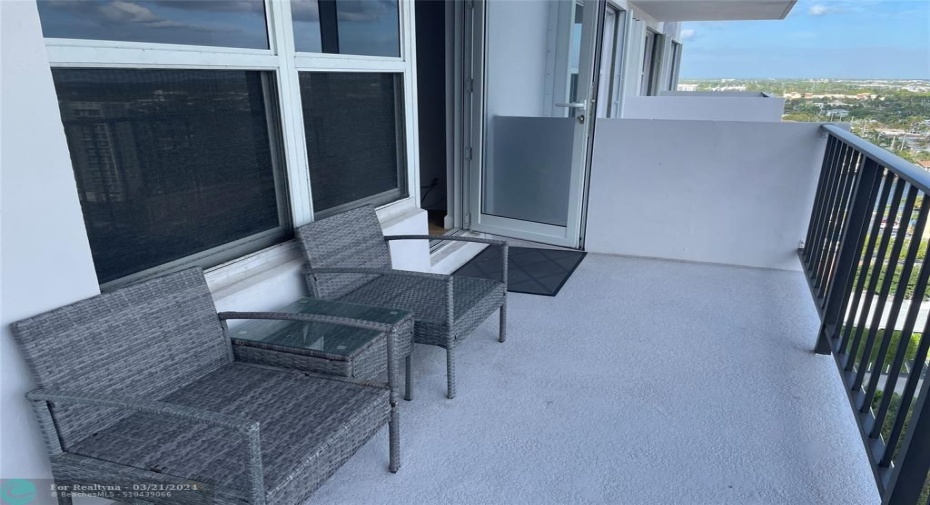 Large Balcony to enjoy