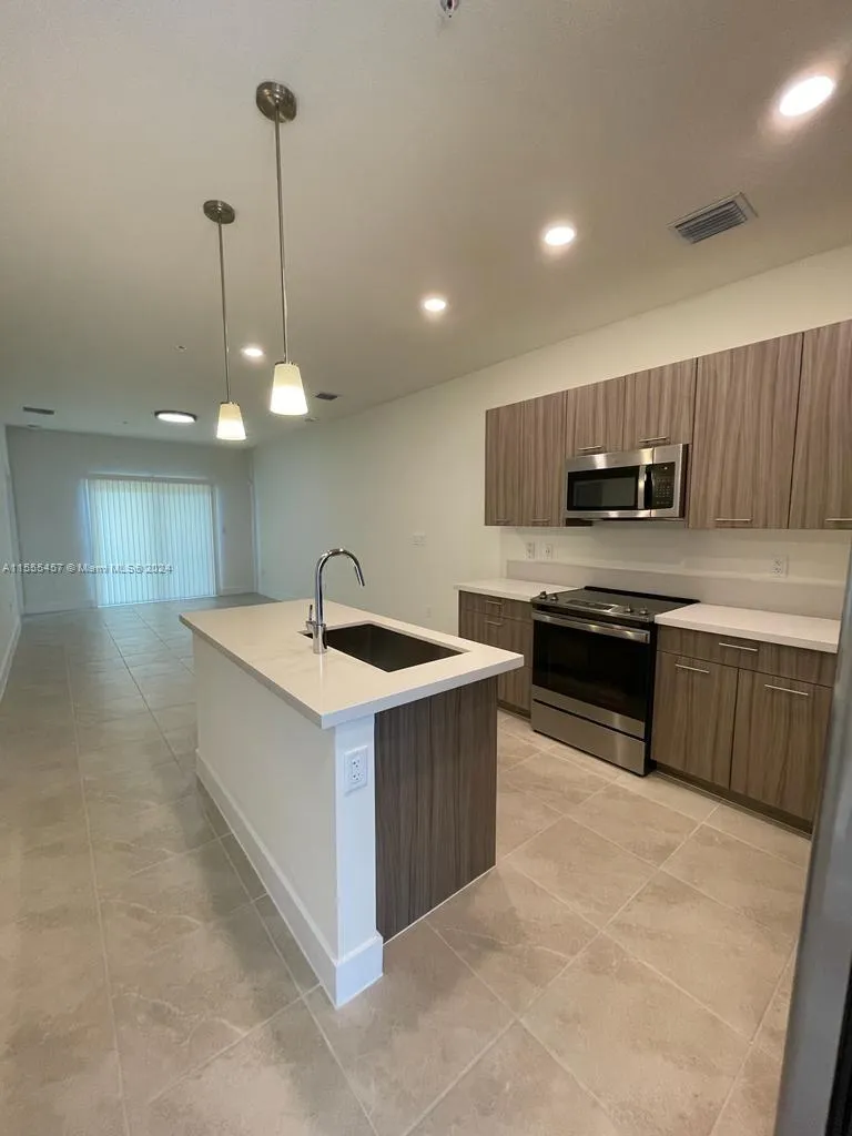Residential Lease For Rent