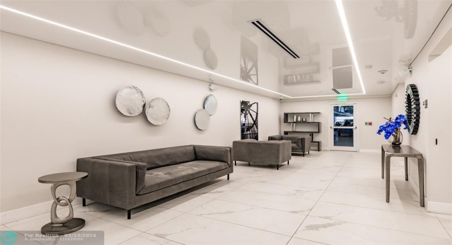 Renovated lobby with entrance from the garage