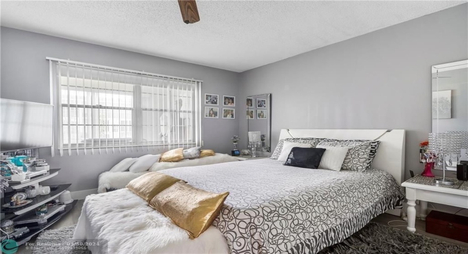 bed 1