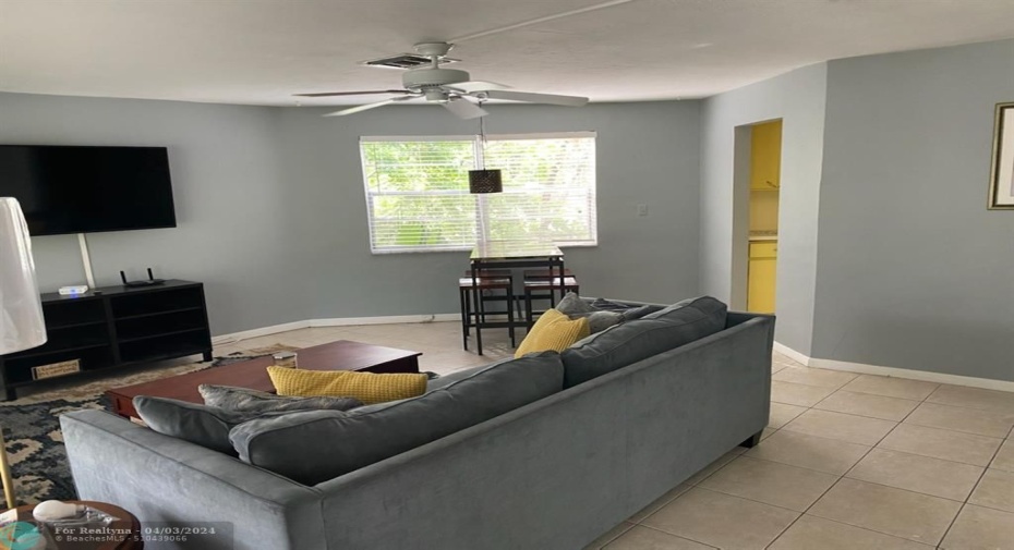 1 Bedroom, 1 Bathroom Unit