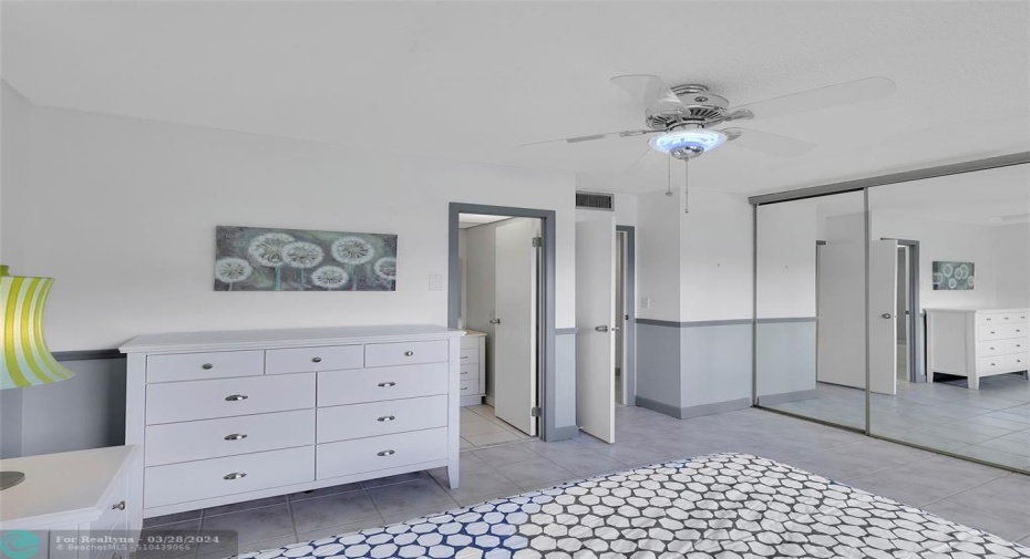 Full wall closet, plenty of storage
