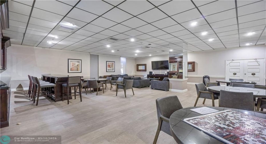 Social room