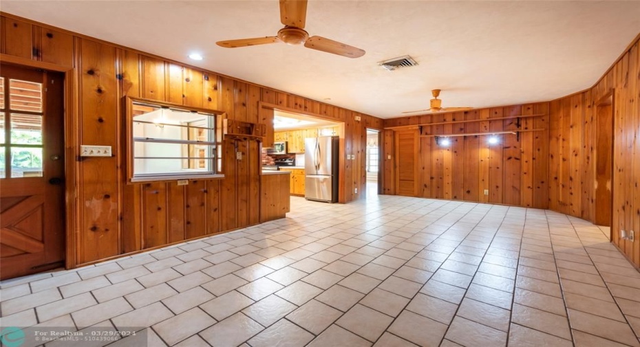 large storage closet in FR/Den