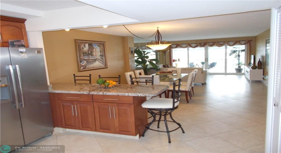 Kitchen/Dining Room