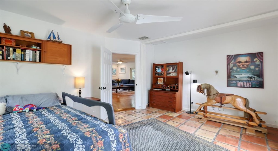 2nd Bedroom