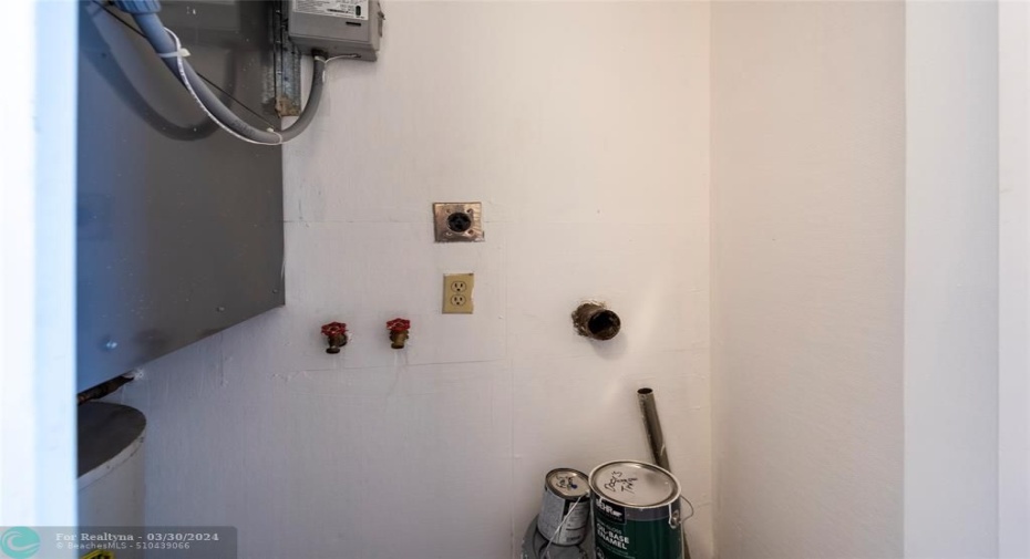 Washer Dryer hook ups in the Condo