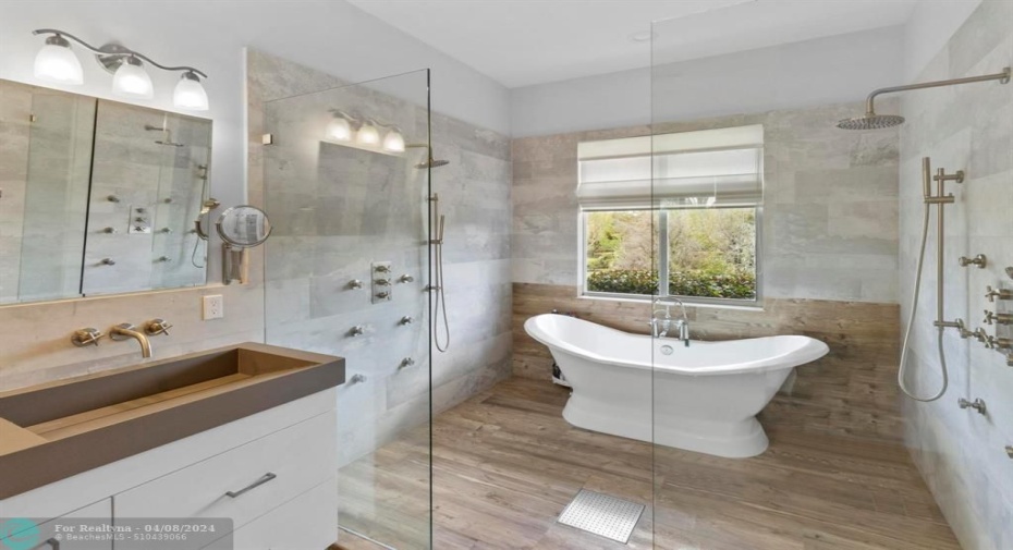 Primary bath