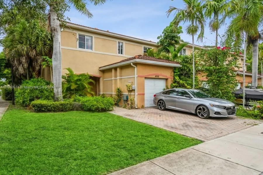 Townhouse For Sale