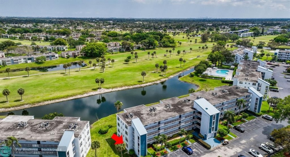 PUBLIC GOLF COURSE