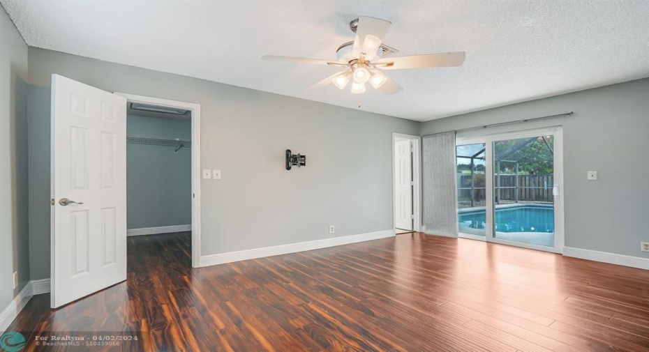PRIMARY ROOM (BEDROOM #4)