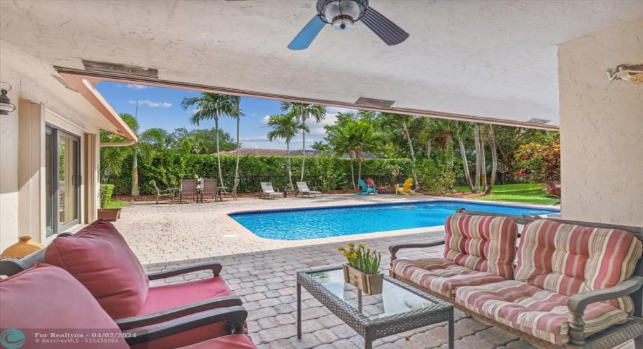 Back patio/pool