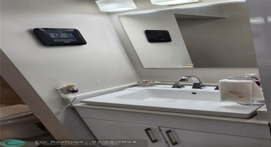 Master Bath Sink area