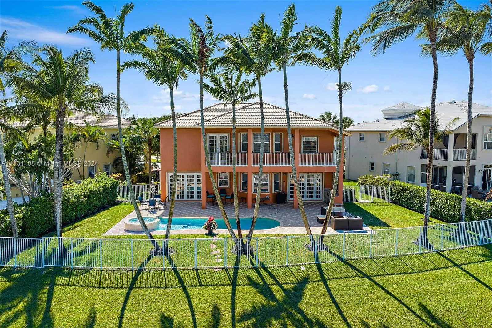 Covered patio, open patio, heated saltwater pool & hot tub, brand new barbeque & surround, outstanding golf course views and more! Furniture & Firepit NEGOTIABLE.