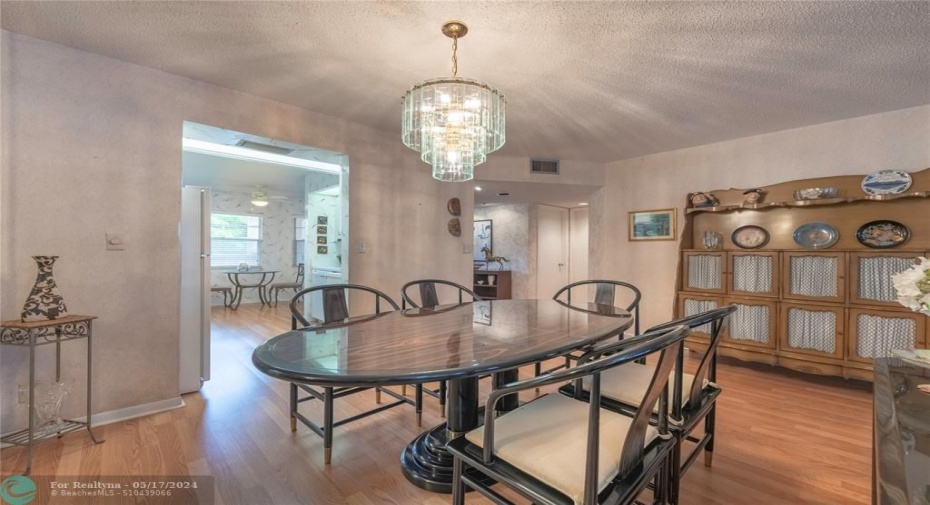 Dining room right off kitchen