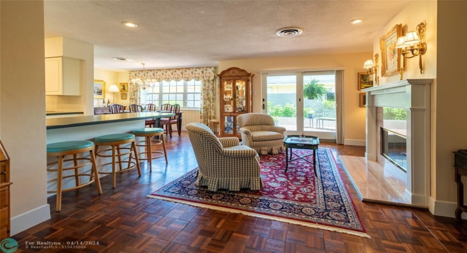Kitchen open to family room w/fireplace