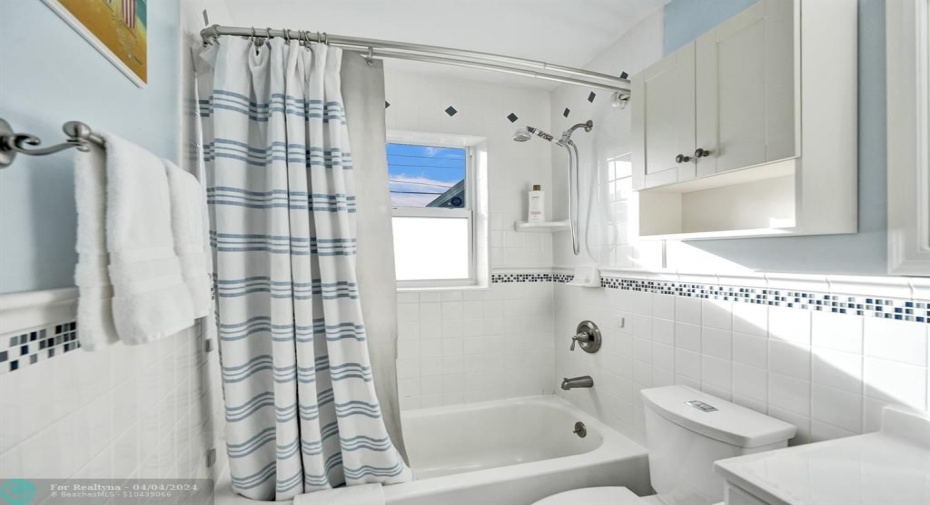 Full Bath with Pool View