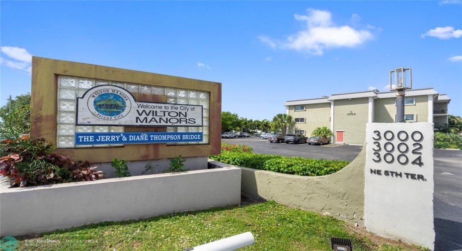 Welcom to Wilton Manors - Island City