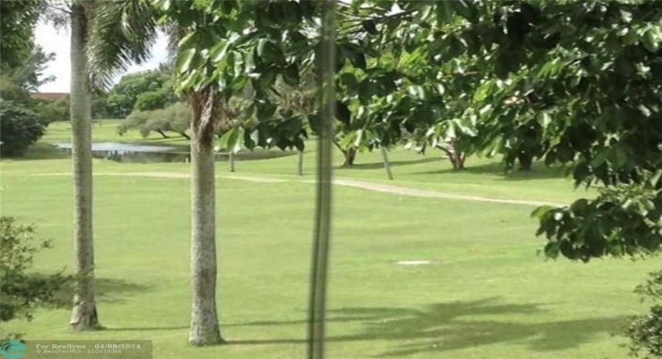 Serene and Relaxing Golf Course Views