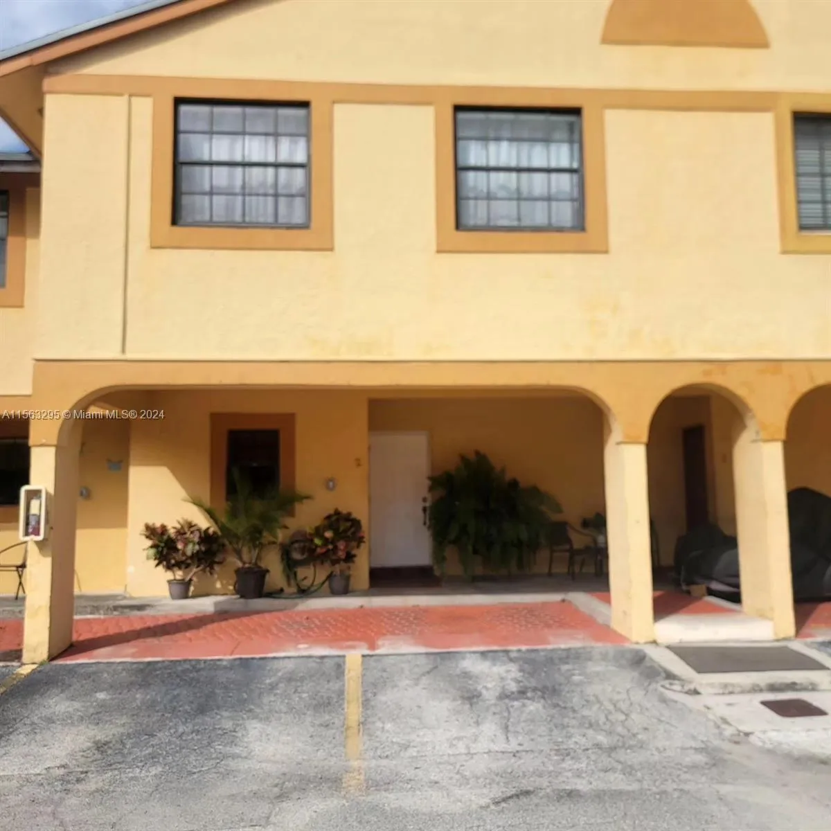 Residential Lease For Rent