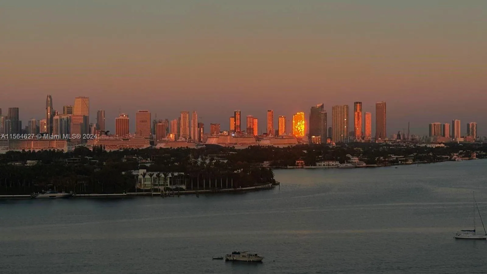 Breathtaking Views and Sunsets 365