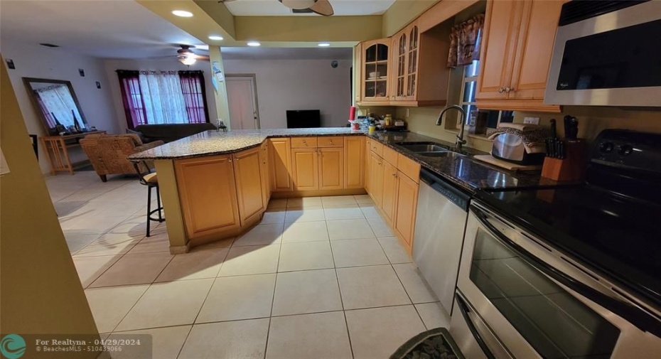 KITCHEN