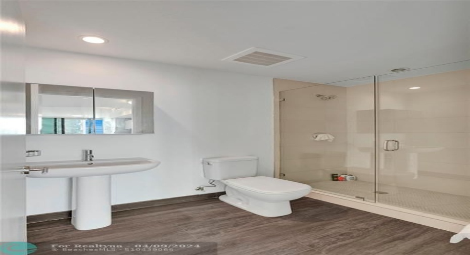 2nd full bath