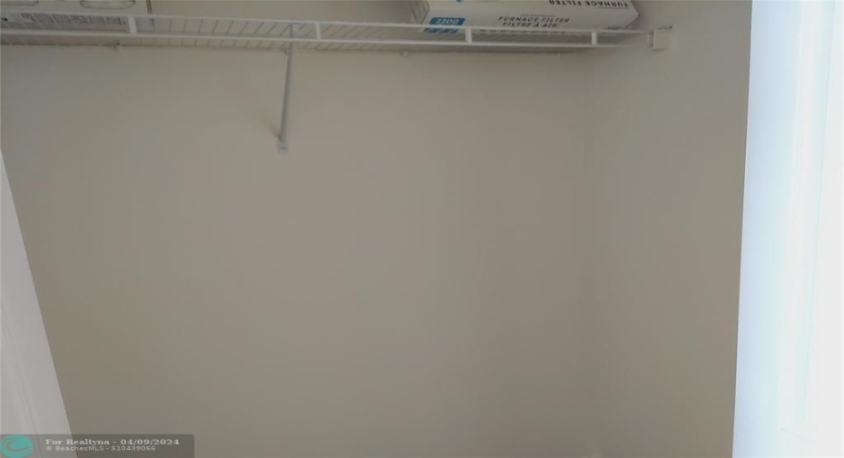 2ND CLOSET IN MASTER