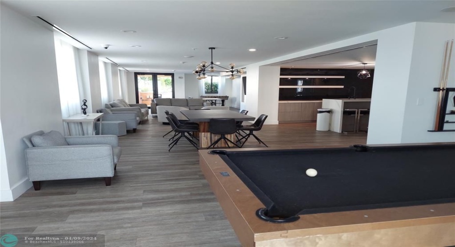 PM ROOM
