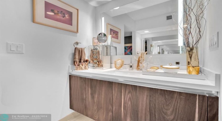 Primary bath vanities