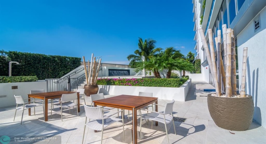 Jacuzzi on Sunset Deck