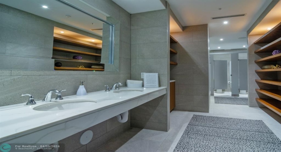 Spa Lockerooms