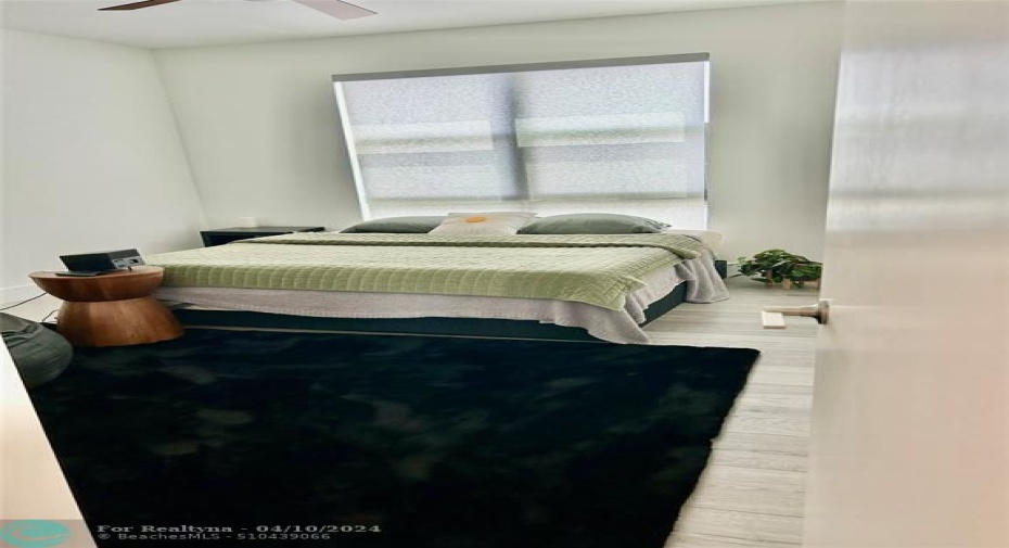 Spacious 2nd Bedroom with oversized Balcony