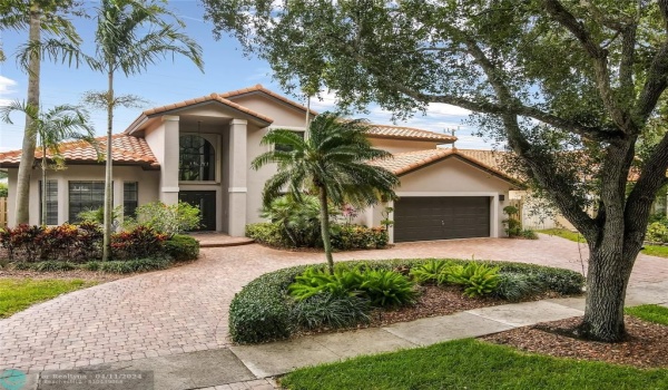 Welcome Home to Embassy Lakes