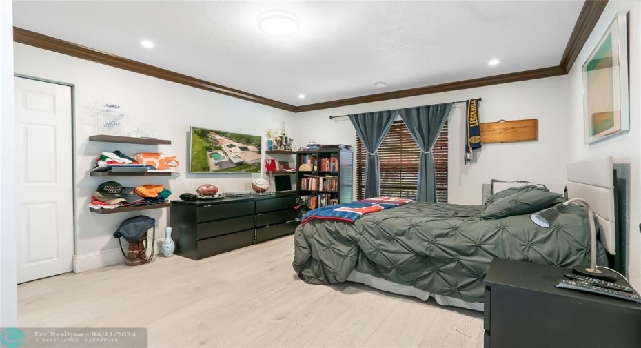 1st Floor full bedroom