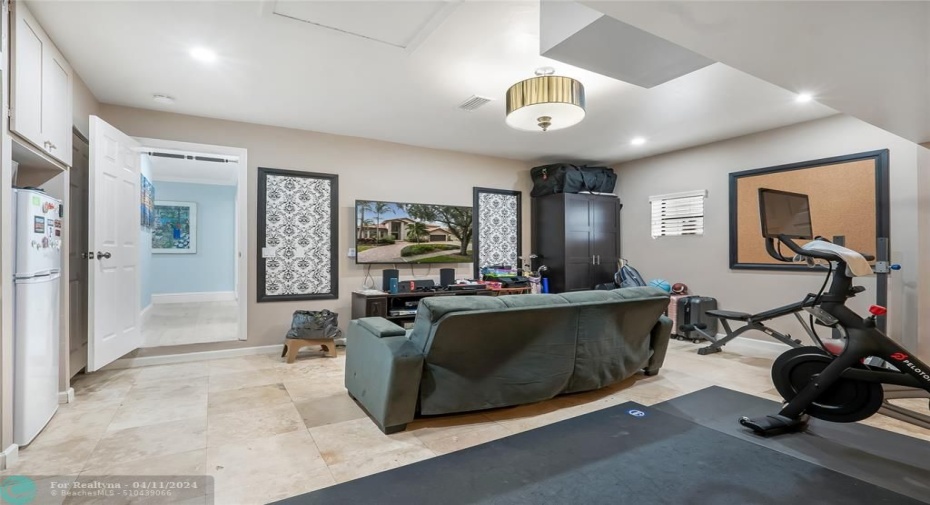 Bonus Room/Gym/Play Room