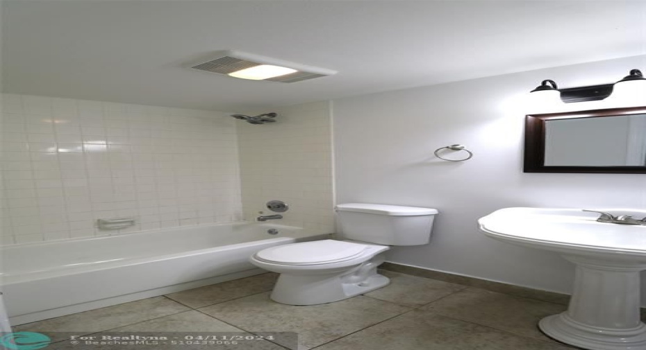 Guest Bathroom