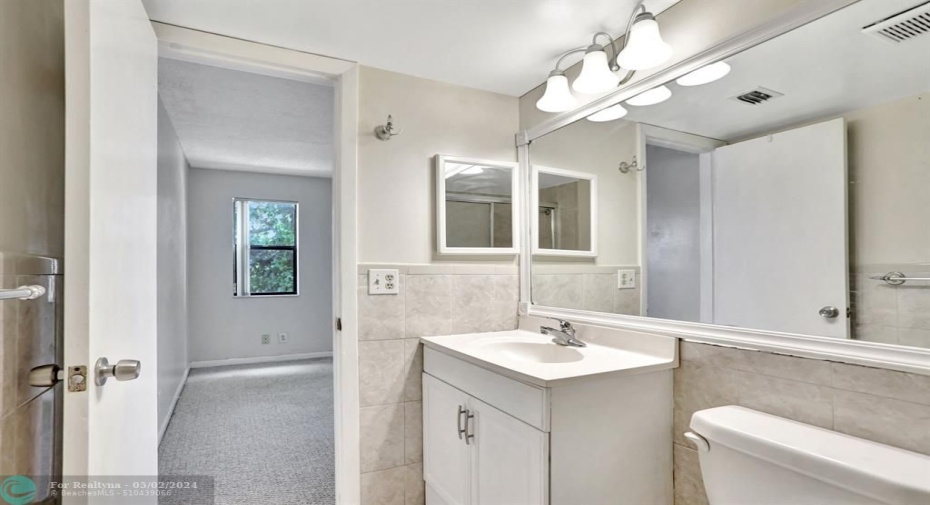 MASTER BATH WITH SHOWER