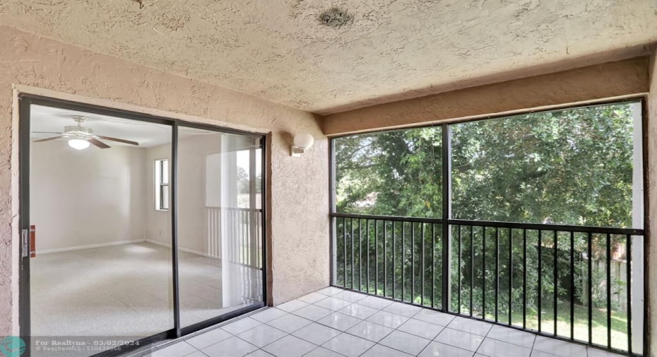 BALCONY 10'11