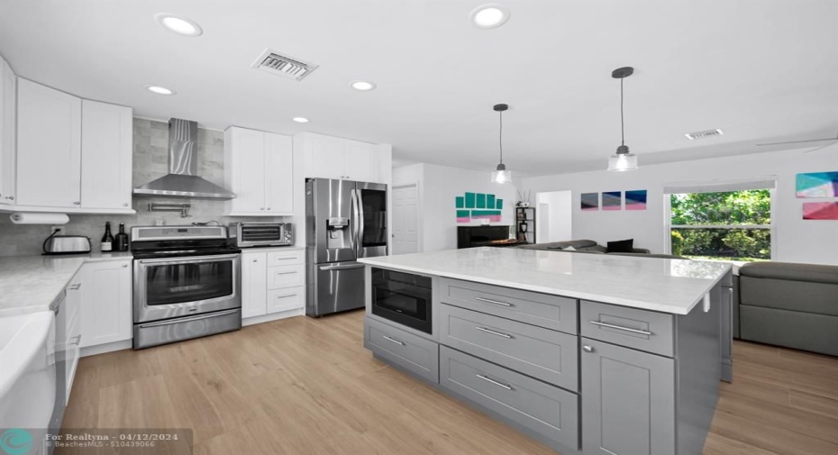 High end built-in appliances