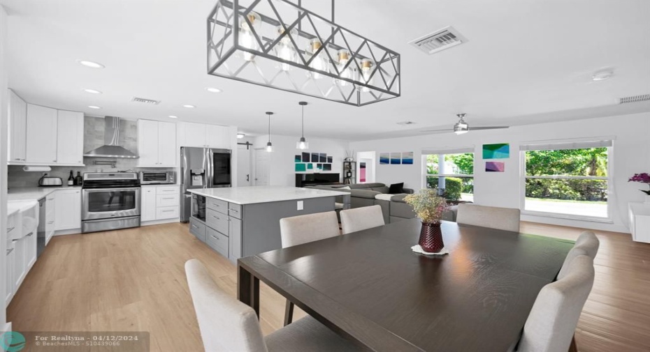 Kitchen - Dining