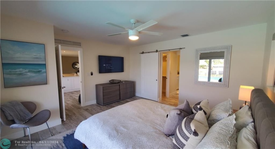 reverse view master bedroom